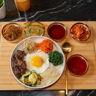 Chef's Royal Bibimbop